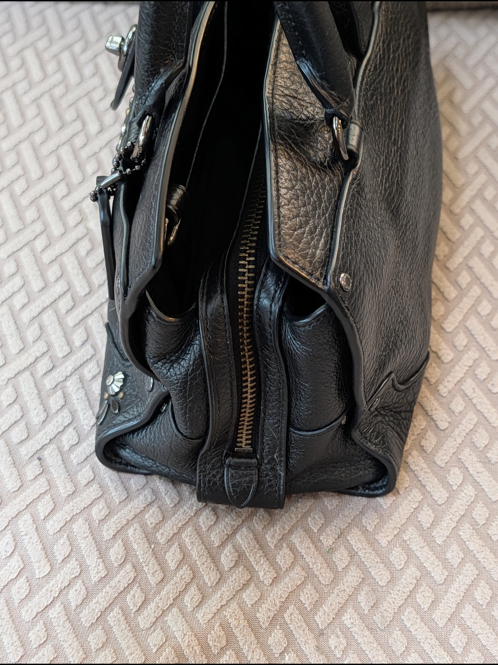 Coach Mercer Gun Metal Black Bandana Rivets Satchel EUC - Picture 8 of 14